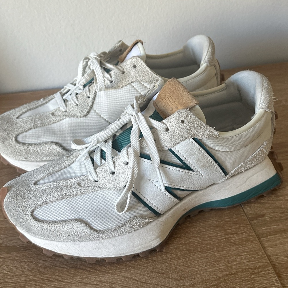 NEW BALANCE 327